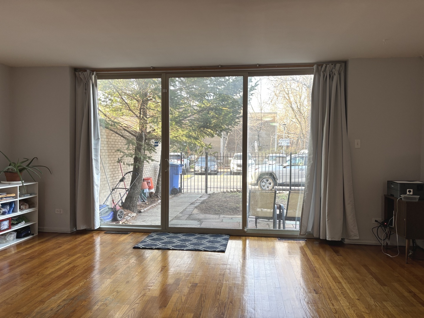 1428 E 55th Street Property Photo 14