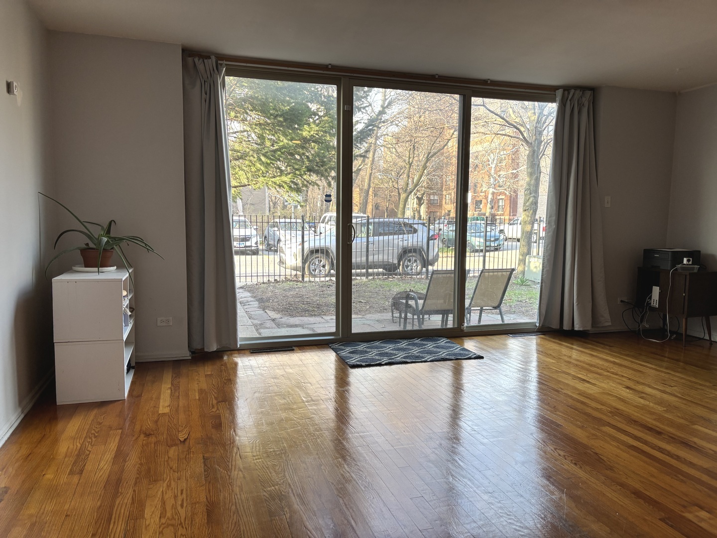 1428 E 55th Street Property Photo 16