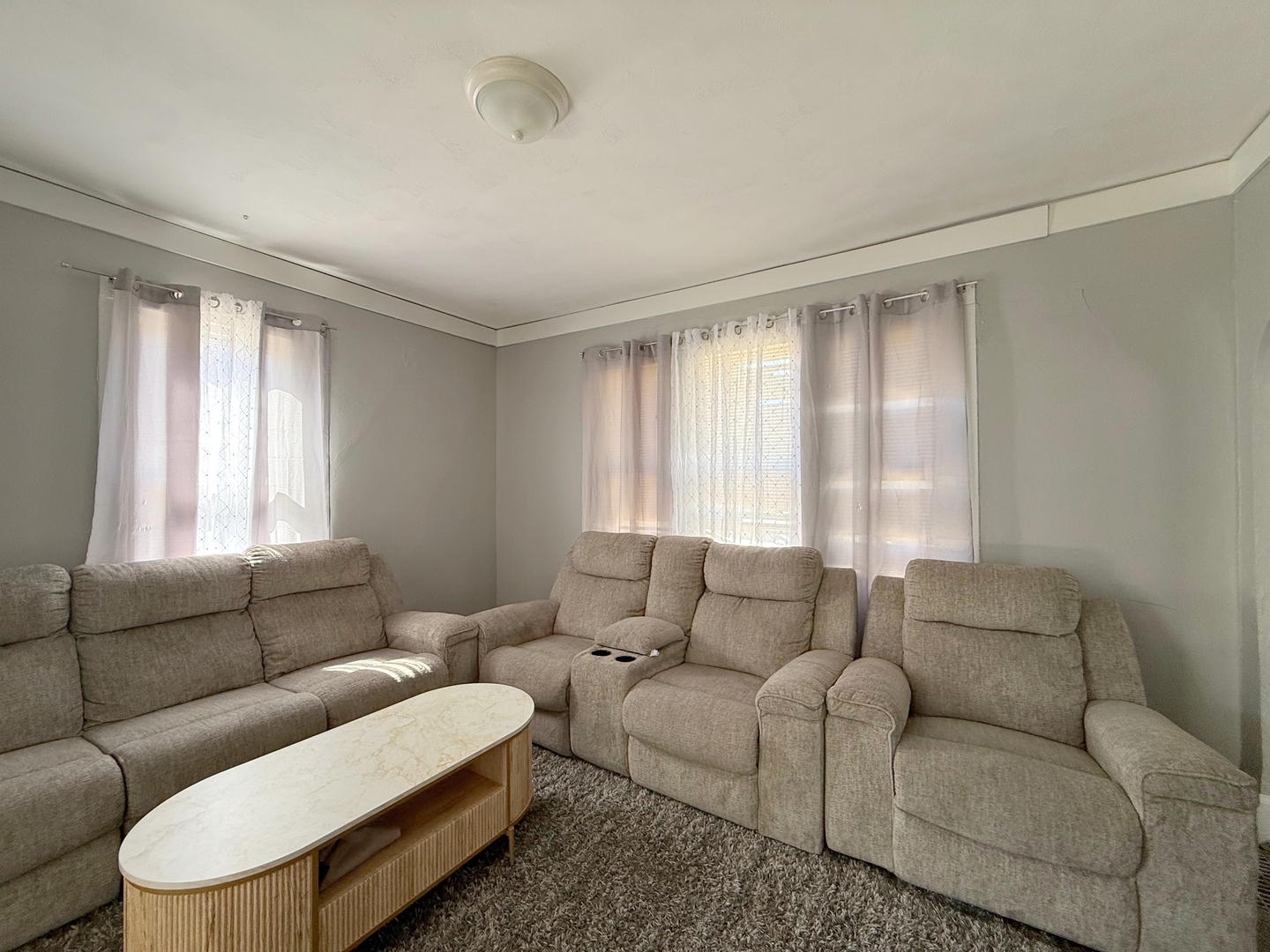 1125 37th Street Property Photo 7