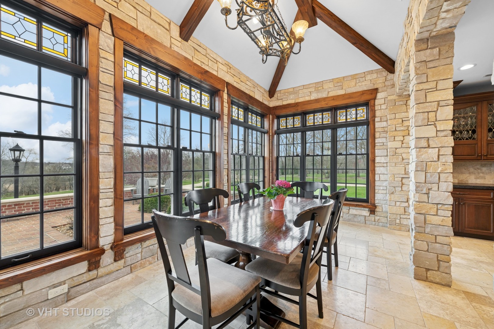 546 Oak Knoll Road Property Photo 11