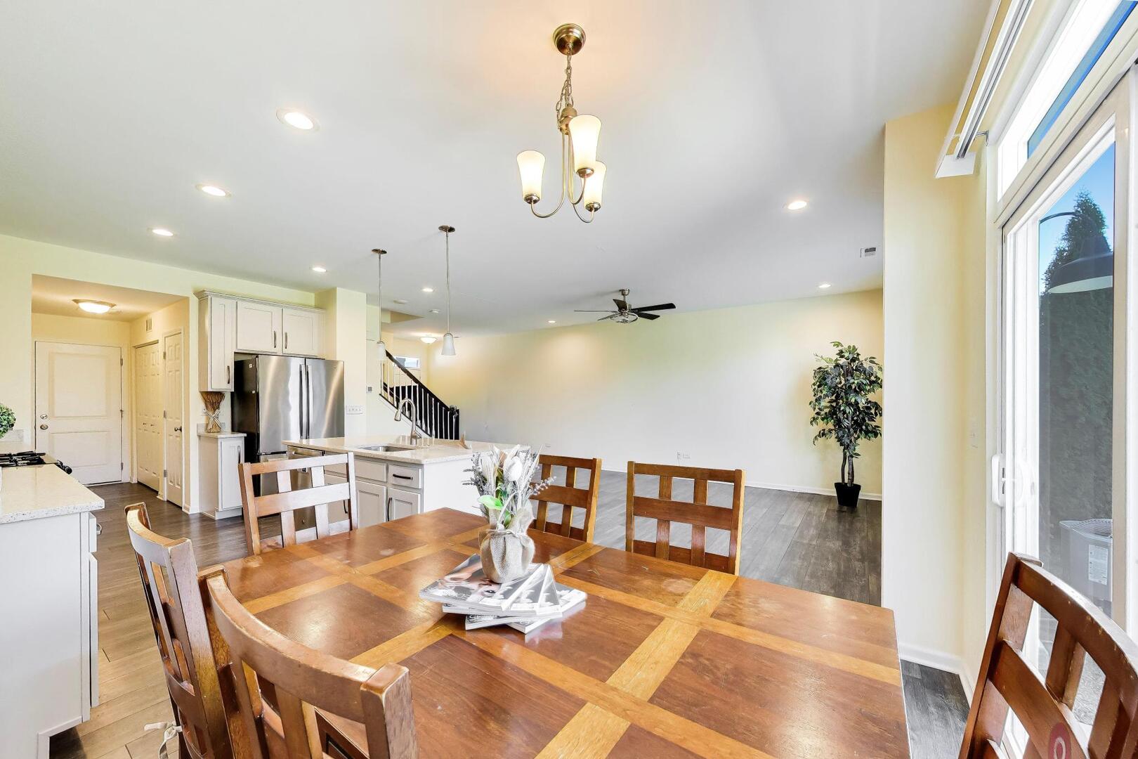 4152 Calder Lane Property Photo 11