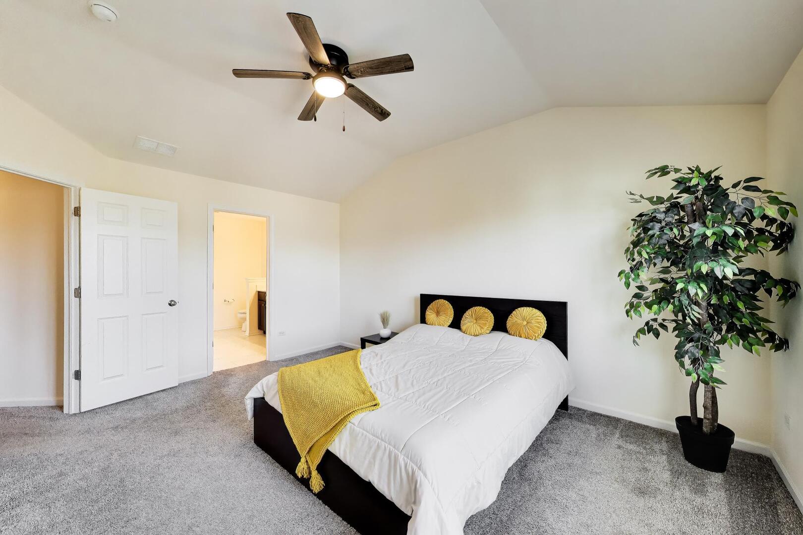 4152 Calder Lane Property Photo 14