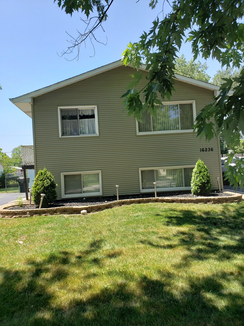 16236 S LATHROP Avenue Property Photo 1