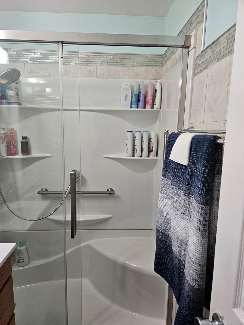 16236 S Lathrop Avenue Property Photo 11