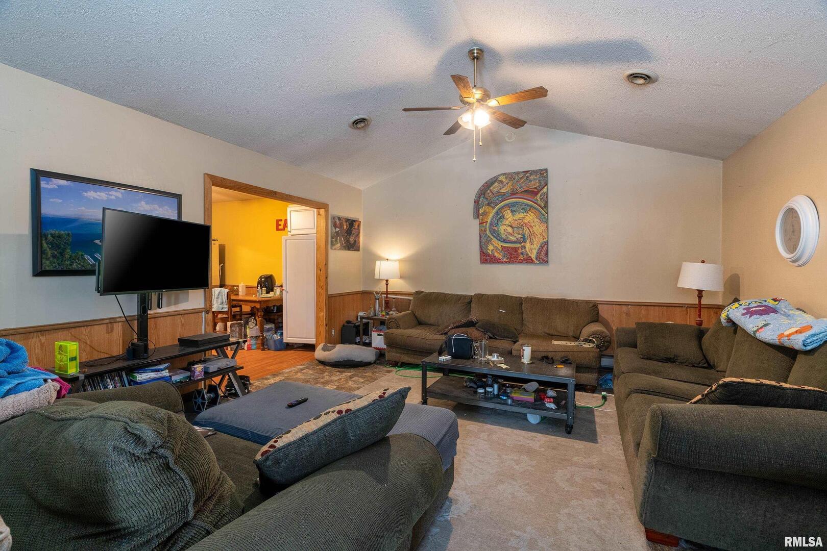 10543 Highway 149 Highway Property Photo 44