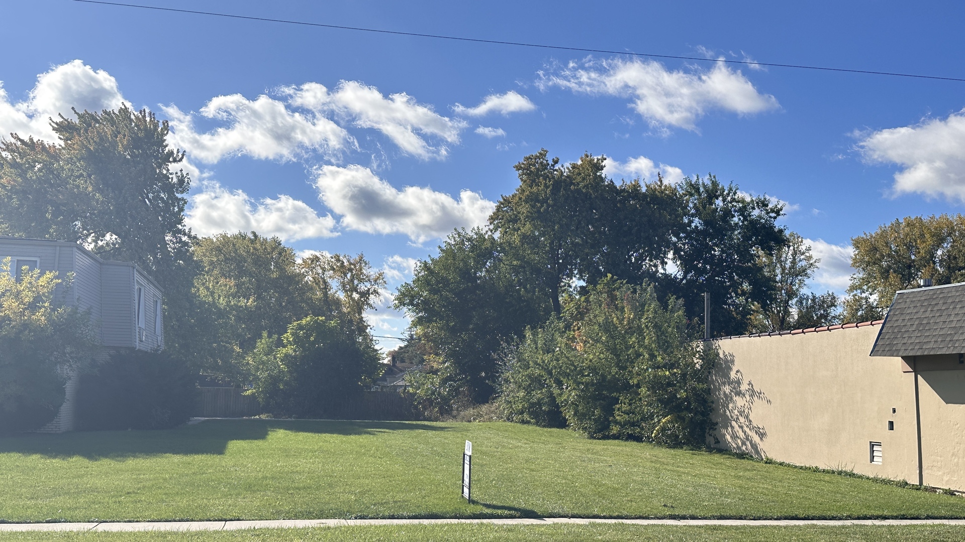 8453 W 79th Street Property Photo 1