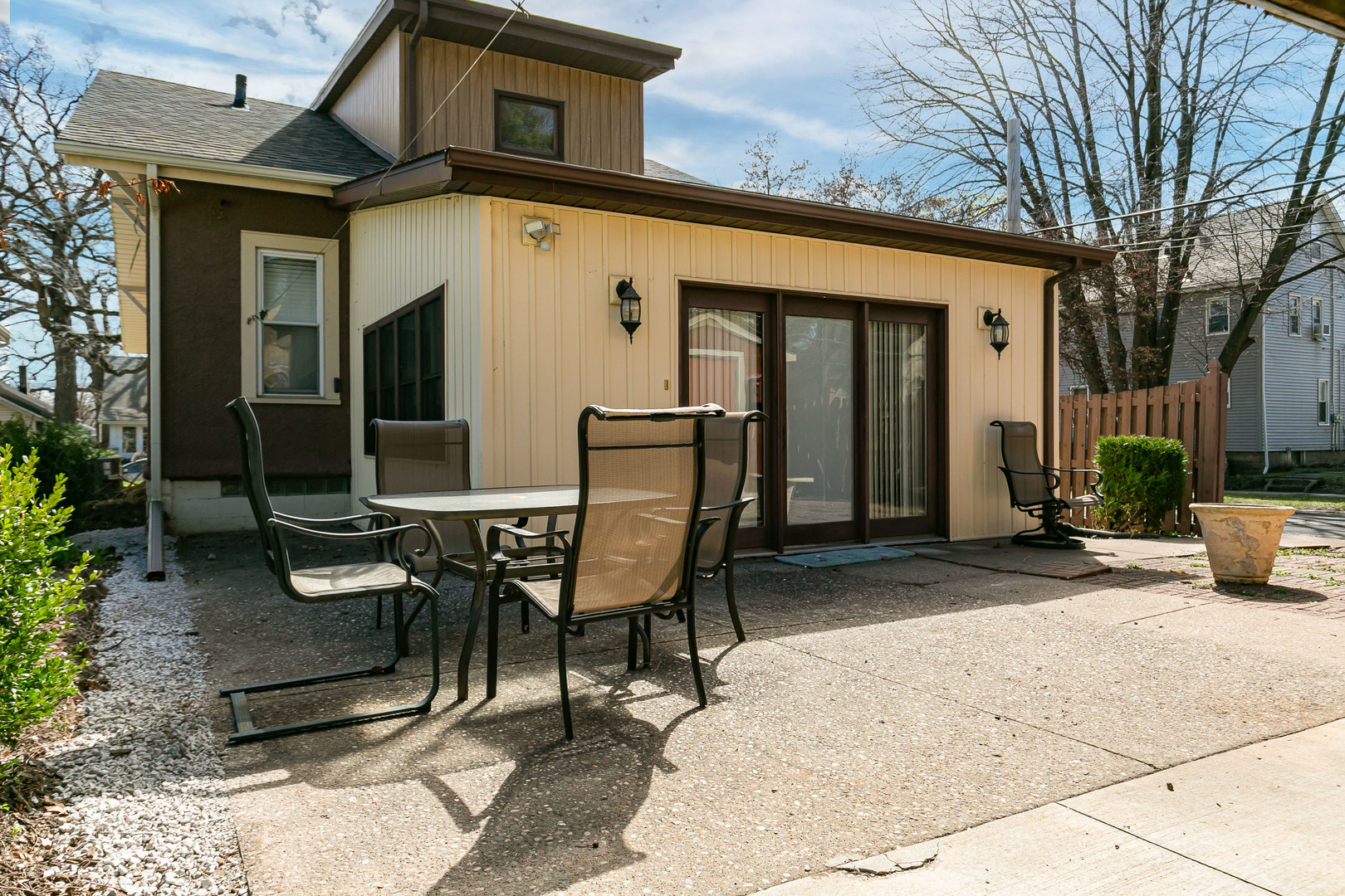 2501 20th Avenue Property Photo 9