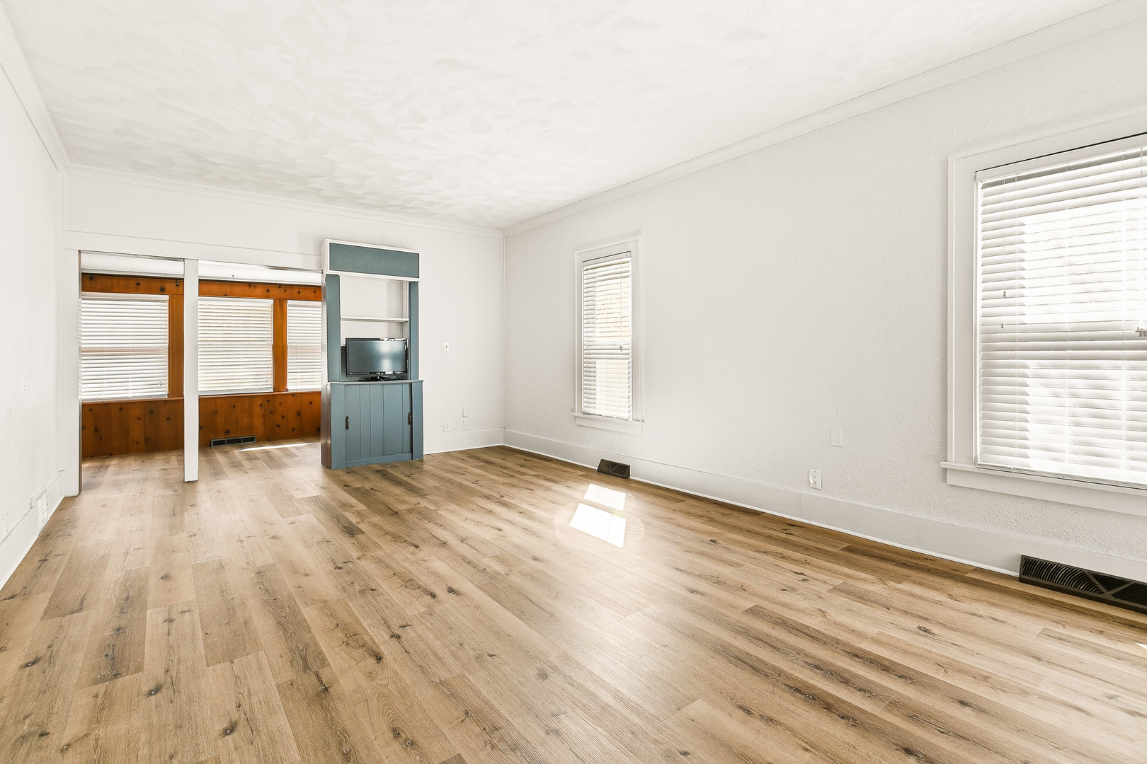 2501 20th Avenue Property Photo 15