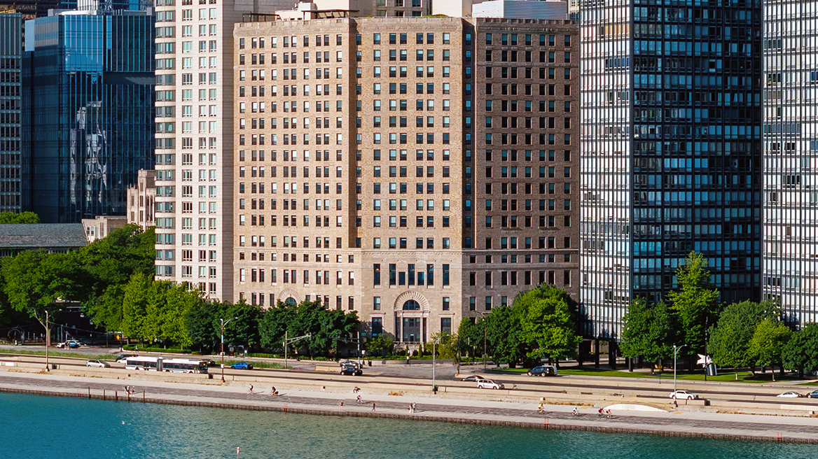 850 N Lake Shore Drive 1607 Property Photo 1