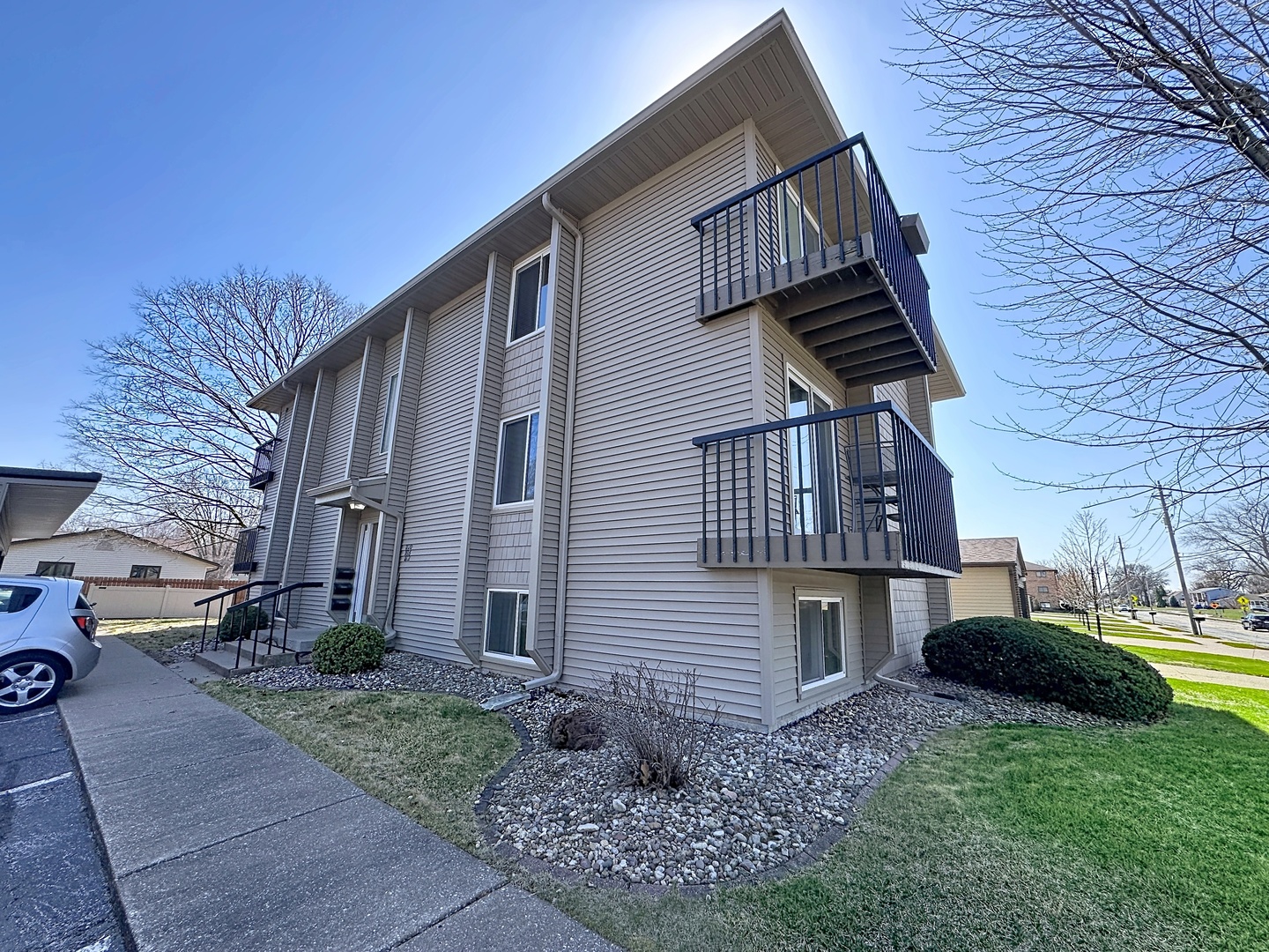 1816 53rd Street 9 Property Photo 1