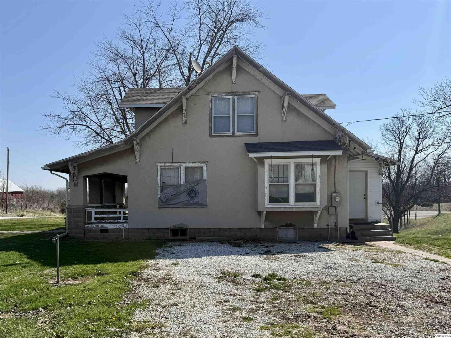 622 E Center Property Photo 1