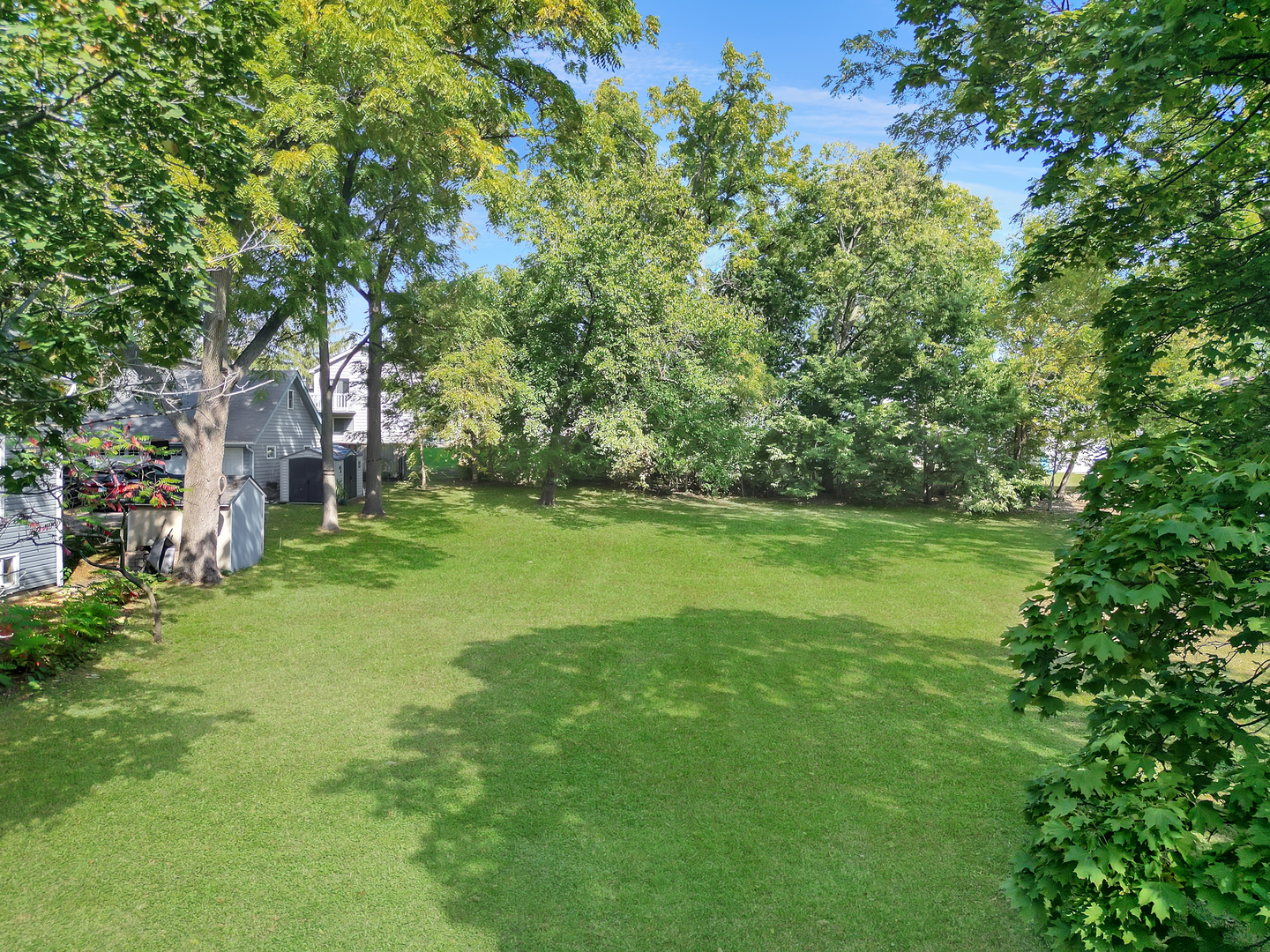 208 W Ellis Avenue Property Photo 4