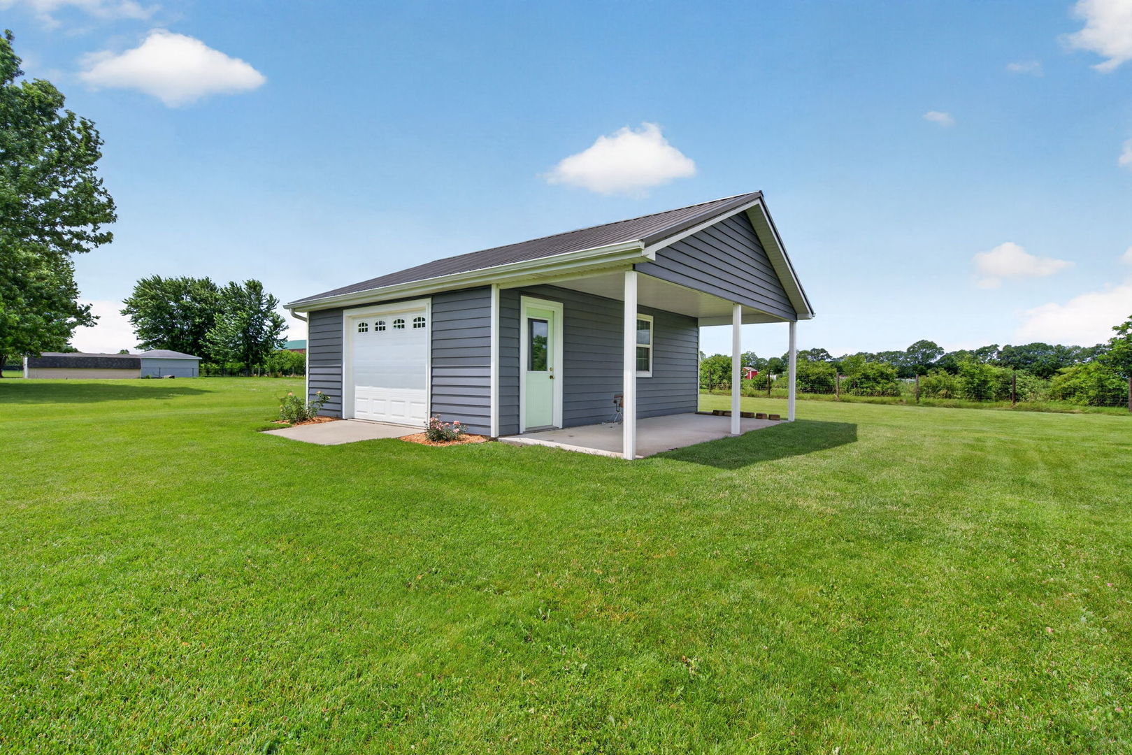 3365 N School Drive Property Photo 38