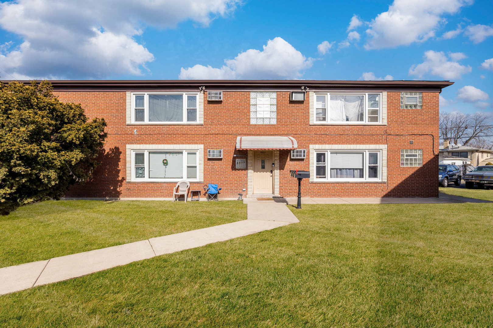 4423 Eberly Avenue Property Photo 1
