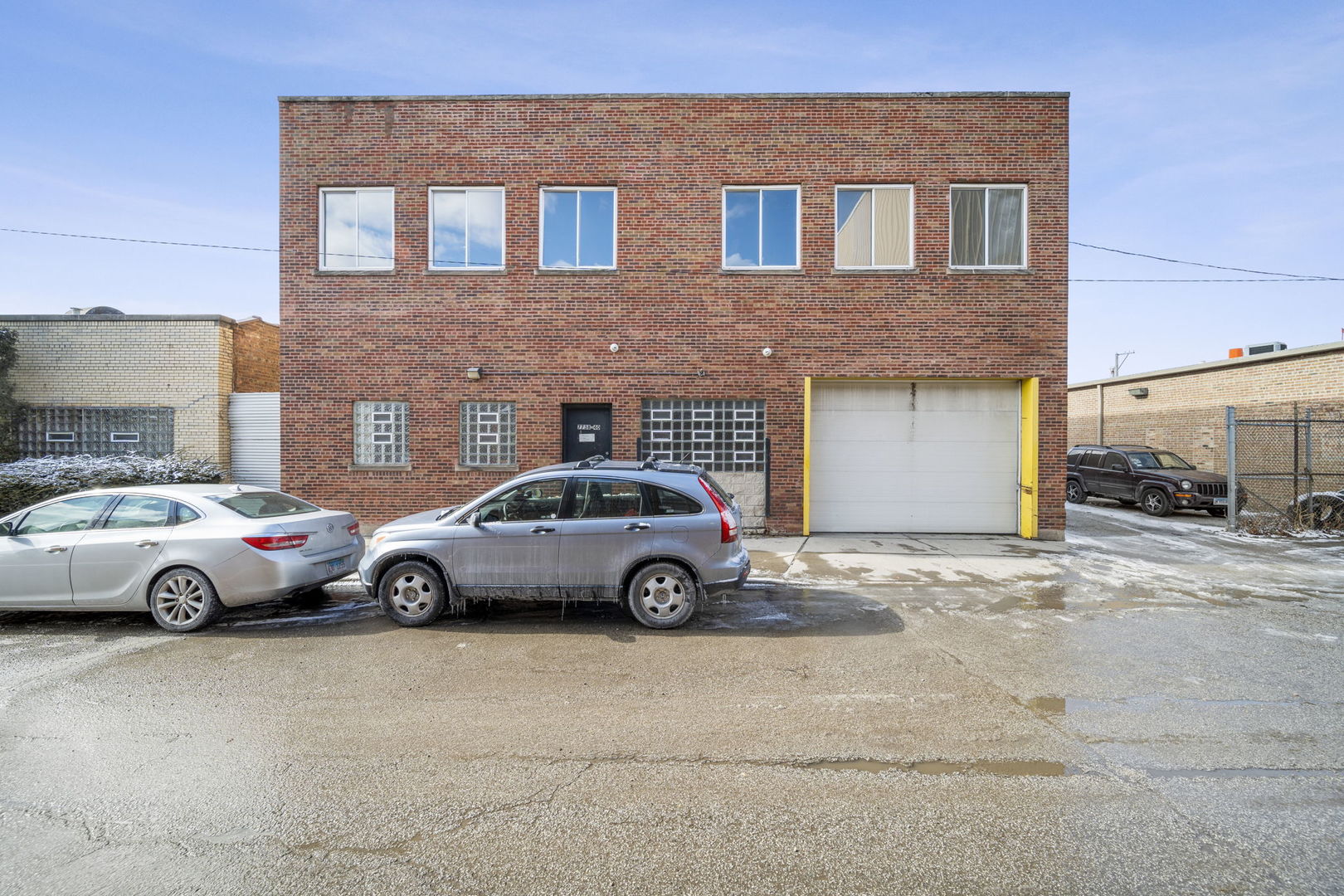 7740 S Claremont Avenue Property Photo 1