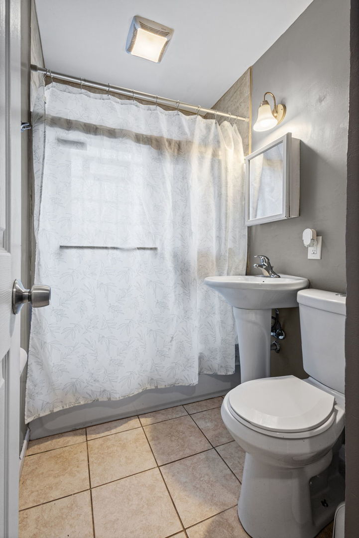 41 166th Place Property Photo 5