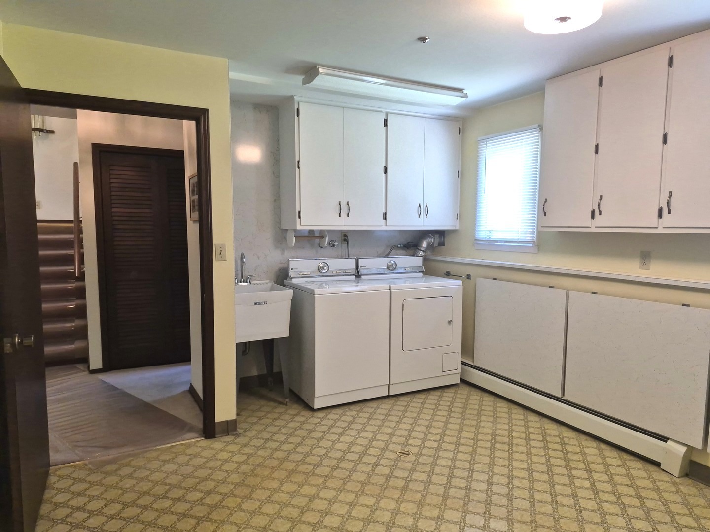 8 Hawthorne Drive Property Photo 29