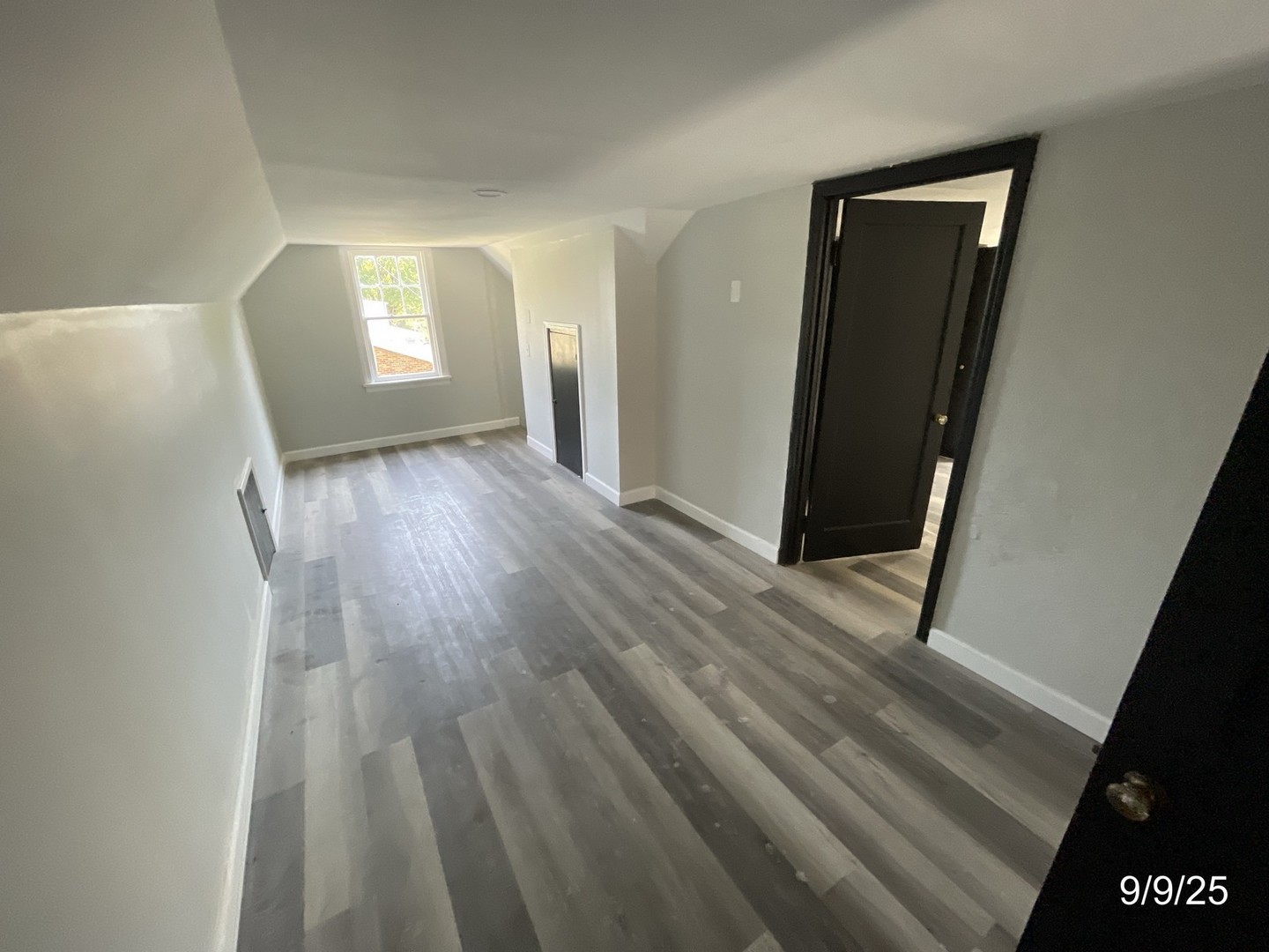 414 74th Street Property Photo 6