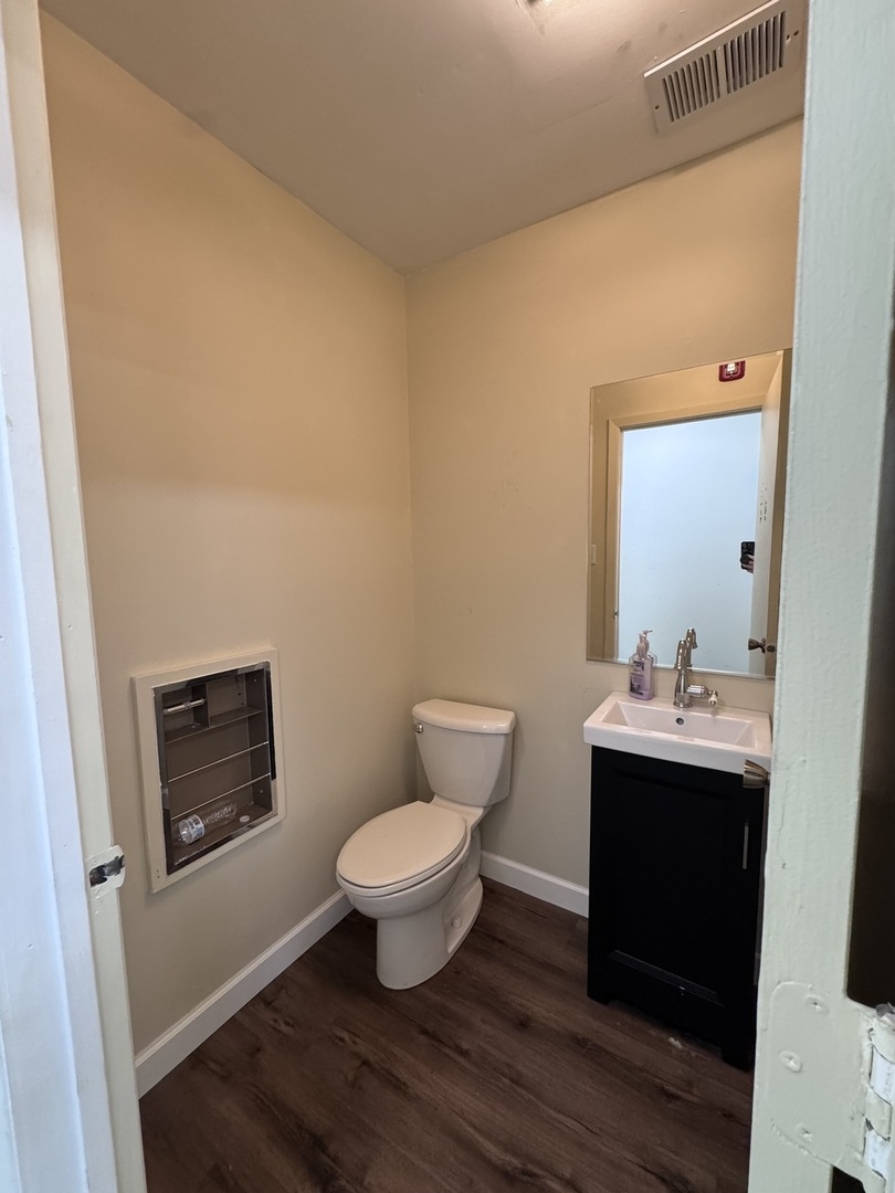 10500 Southwest Highway G1 Property Photo 9