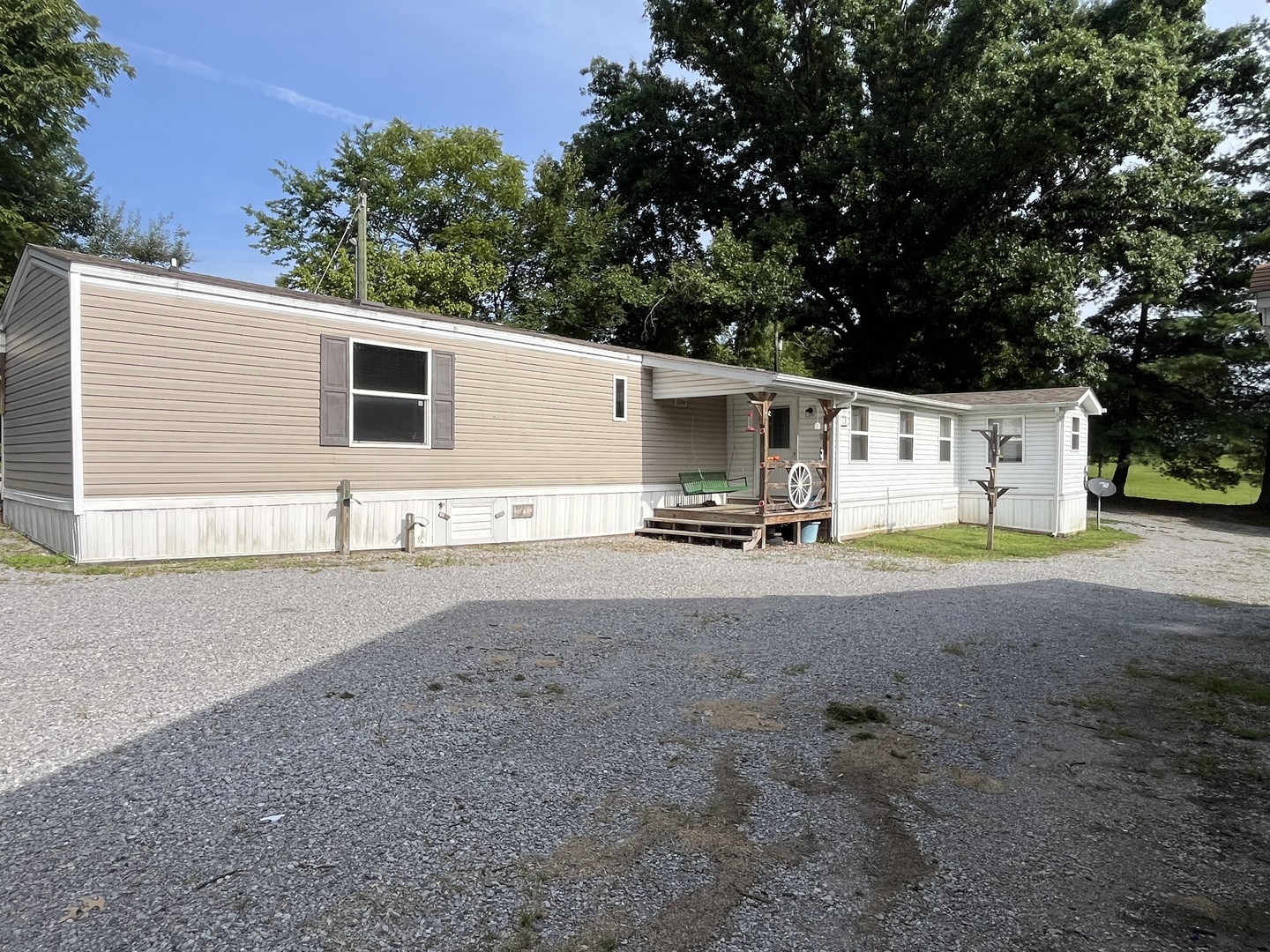 155 Shelby Road Property Photo 2