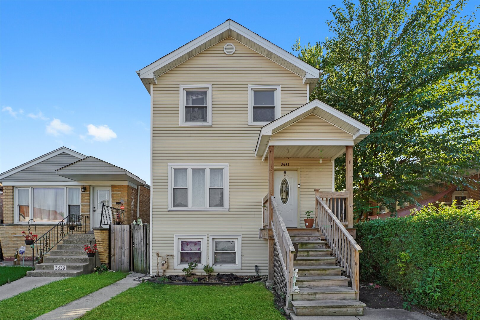 3641 W 57th Street Property Photo 1