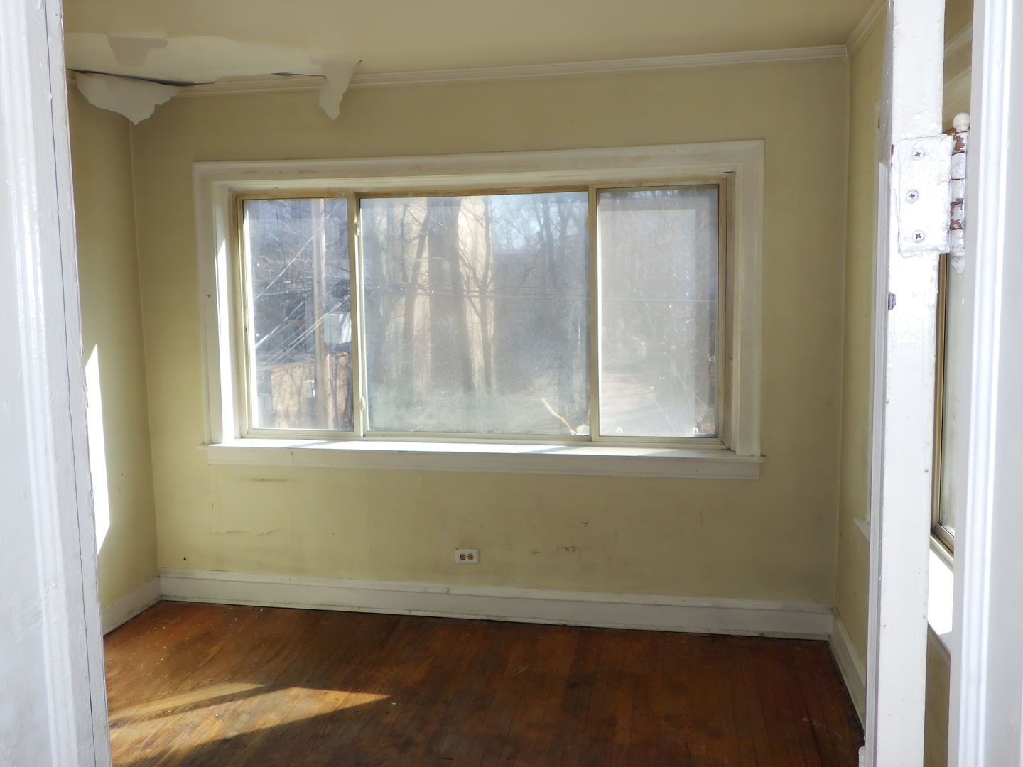 8223 S Ingleside Avenue Property Photo 5