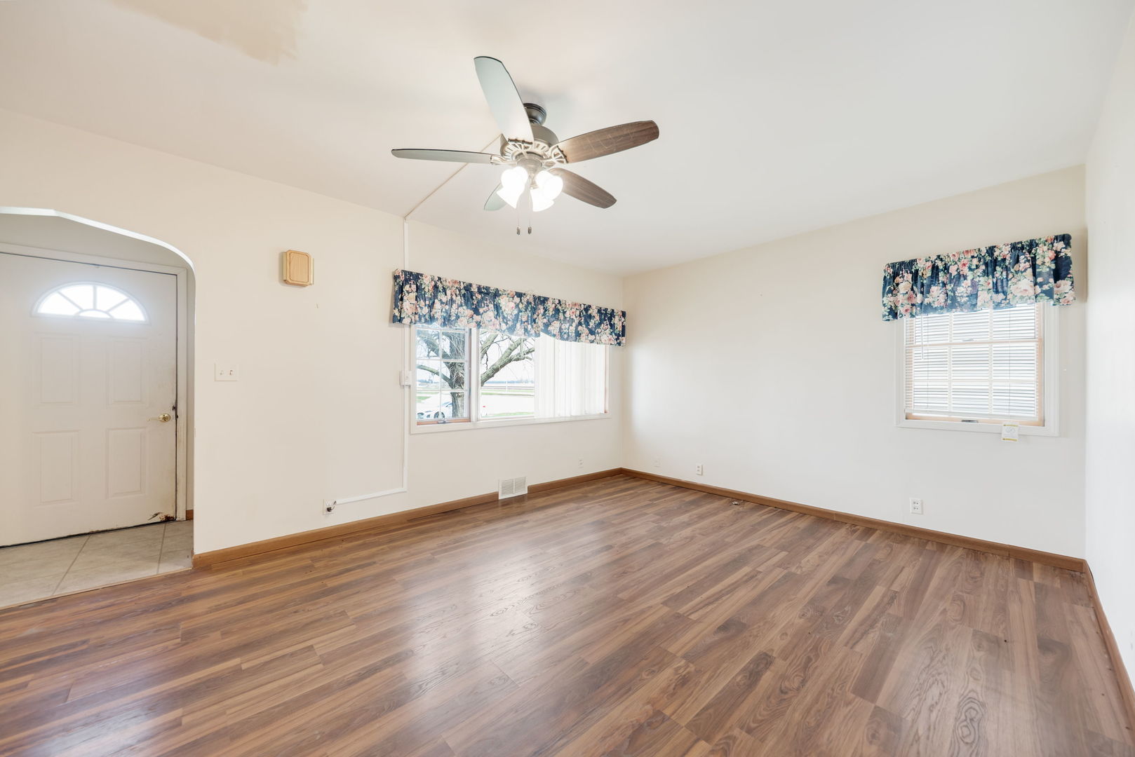 105 Seiler Street Property Photo 2