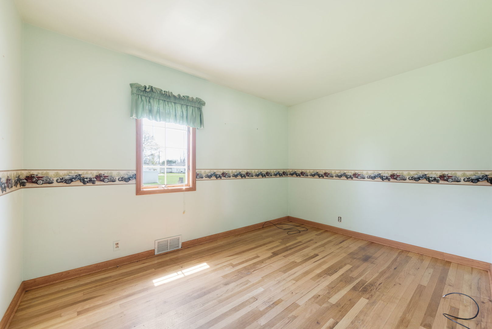 105 Seiler Street Property Photo 11