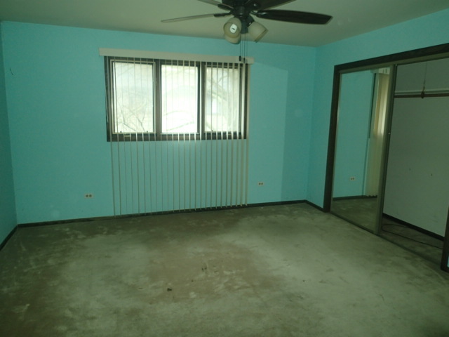 10363 S 84th Avenue Property Photo 9
