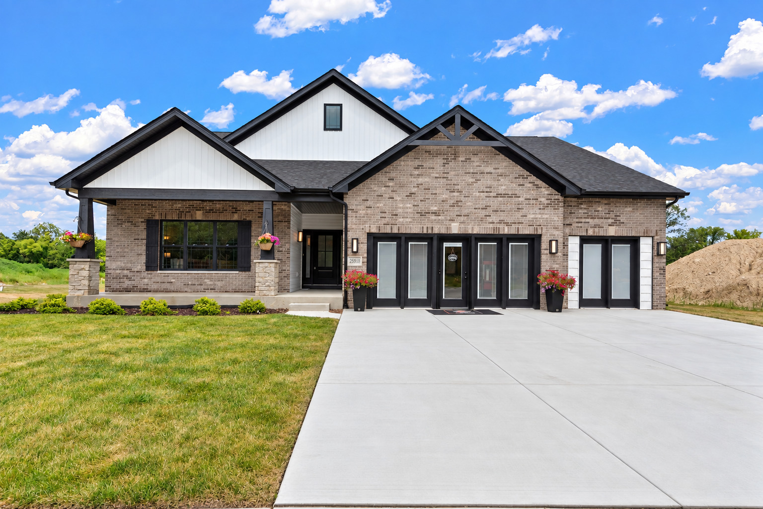 25927 W Ravine Woods Drive Property Photo 1