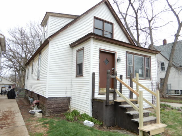 195 W 15th Street Property Photo 3