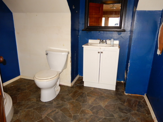 195 W 15th Street Property Photo 18