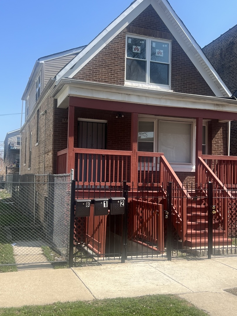 1249 S Kolin Avenue 2 Property Photo 2