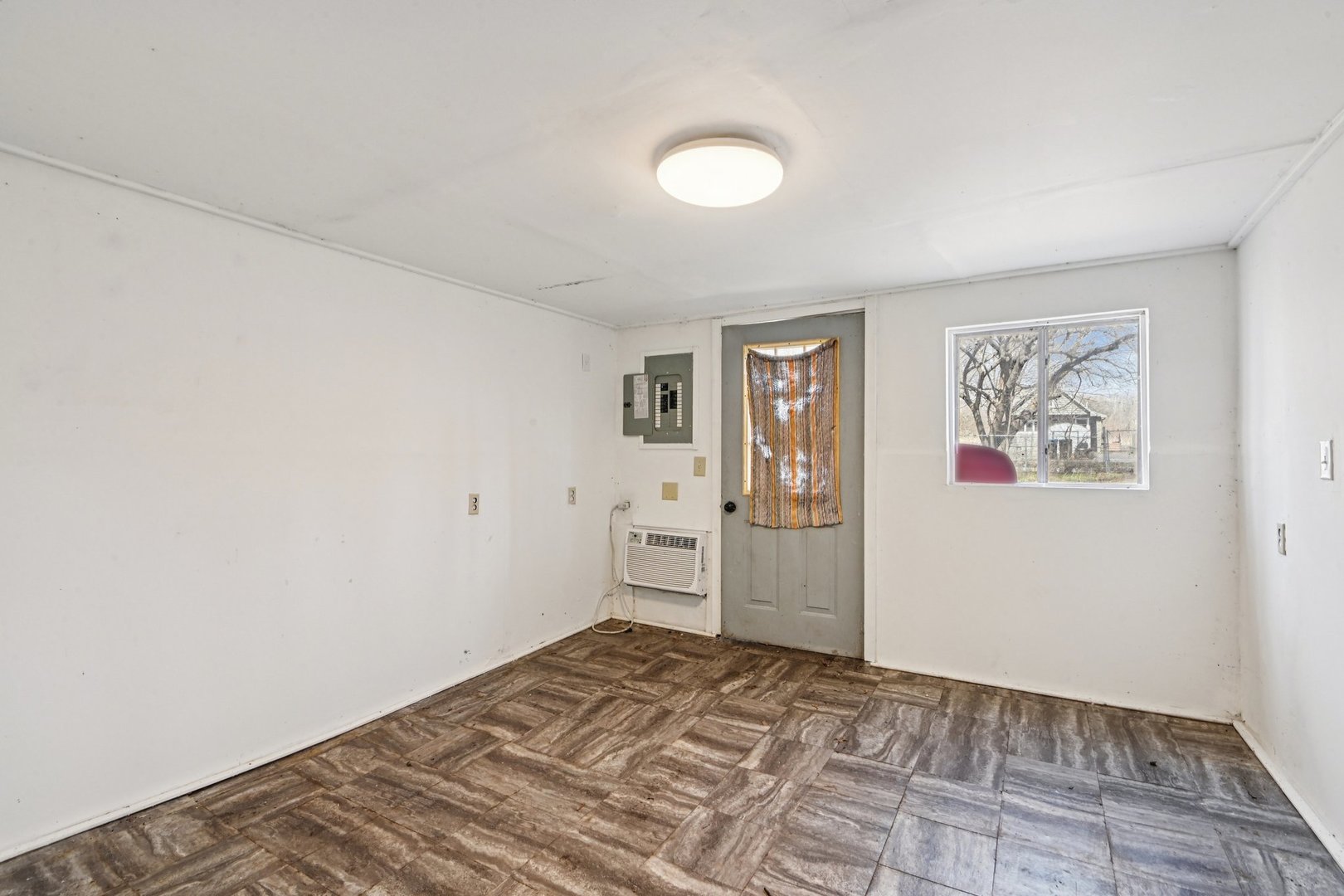 1326 Nippersink Drive Property Photo 3