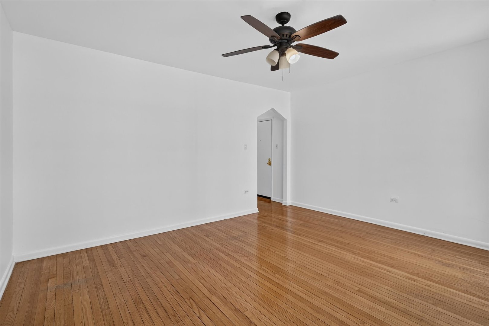 7019 S Merrill Avenue 106 Property Photo 18