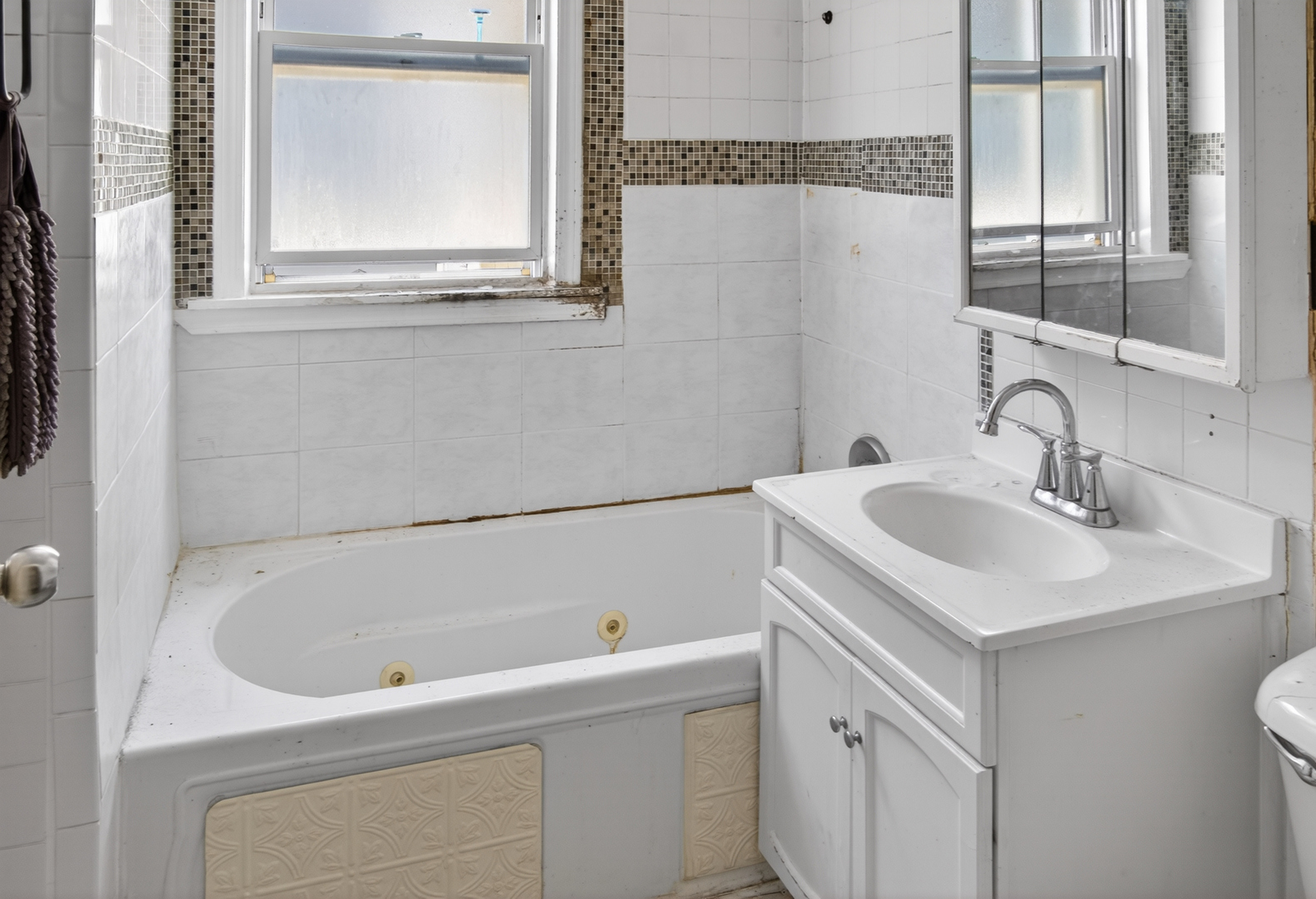 8106 S Burnham Avenue Property Photo 12