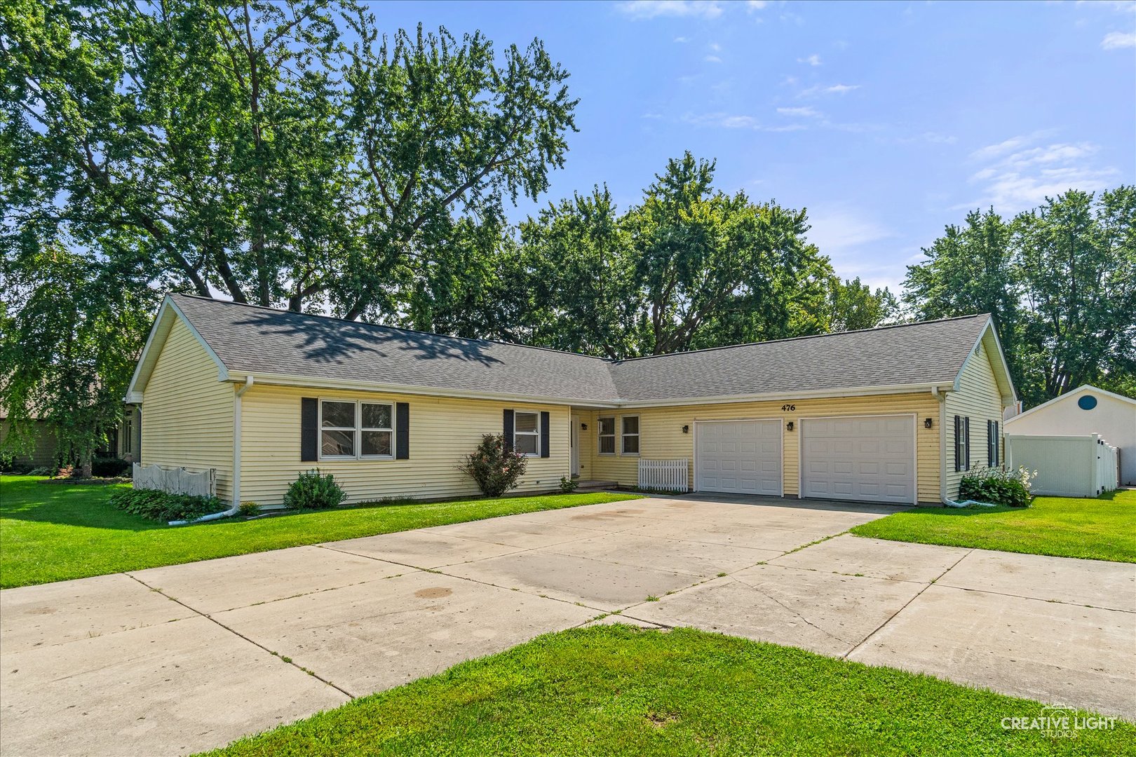 476 LaSalle Drive