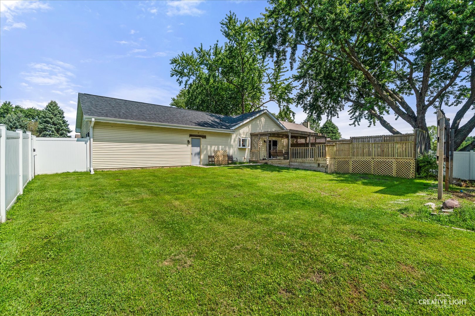 476 Lasalle Drive Property Photo 16