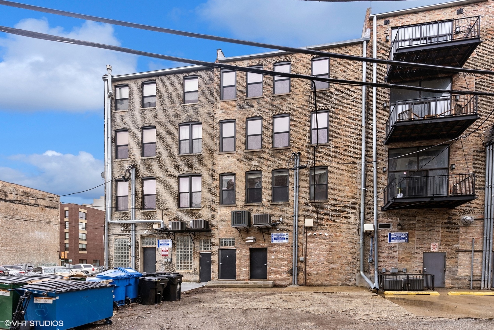 705 N Milwaukee Avenue Property Photo 19