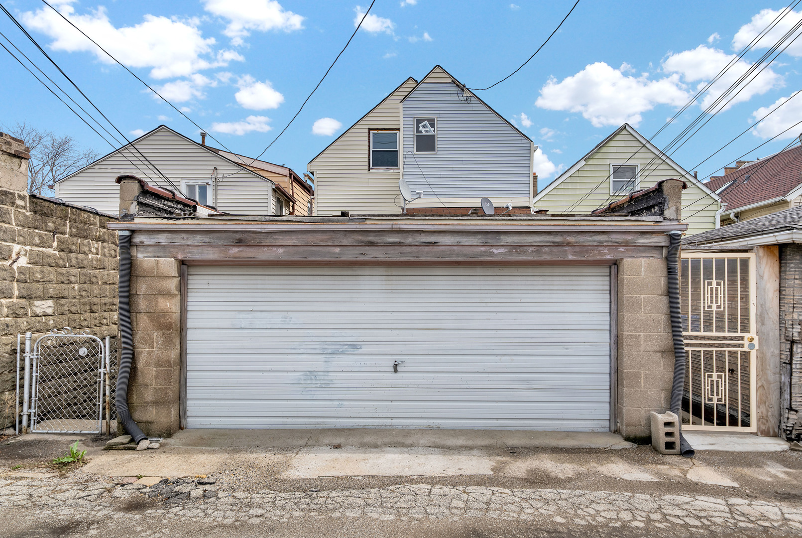 2518 S Claremont Avenue Property Photo 19