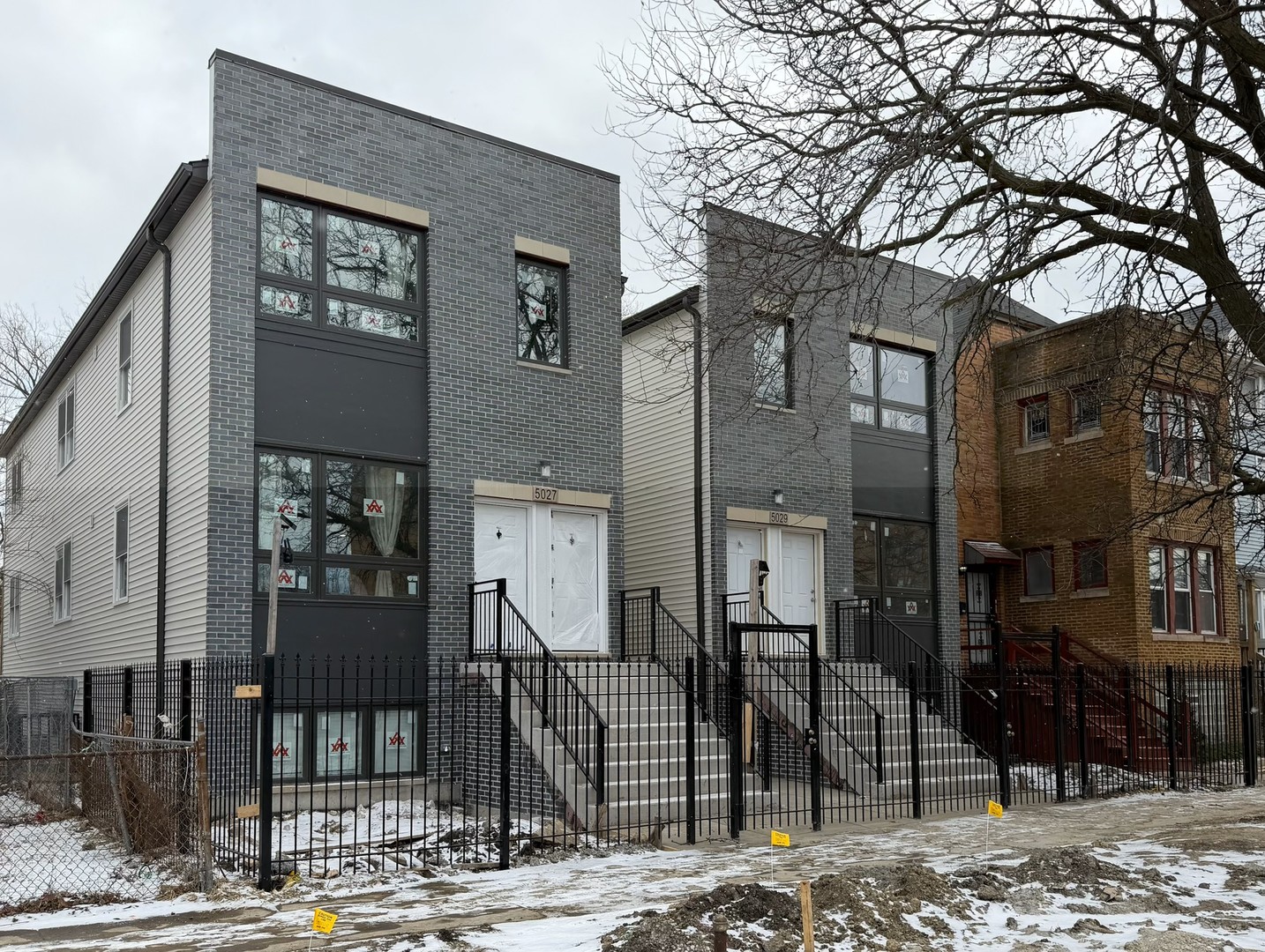 732 N Pine Avenue Property Photo 1