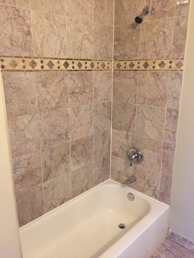 4041 S Calumet Avenue Property Photo 13