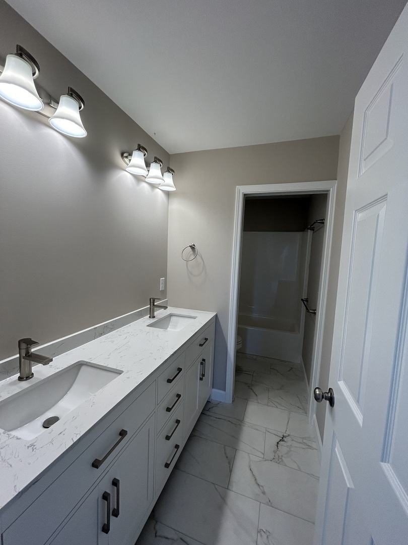 1504 Warwick Drive Property Photo 7