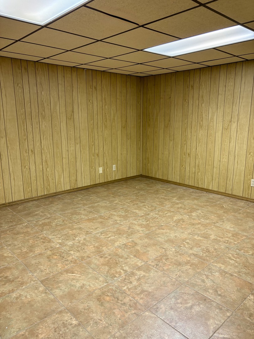605 Oakdale Drive Property Photo 31