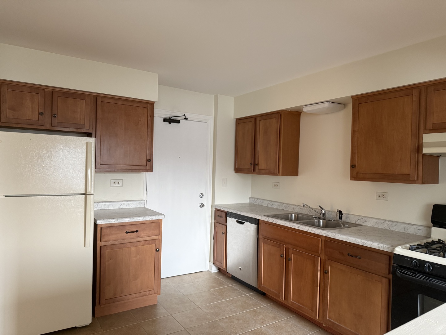 77 W Central Avenue 108 Property Photo 6