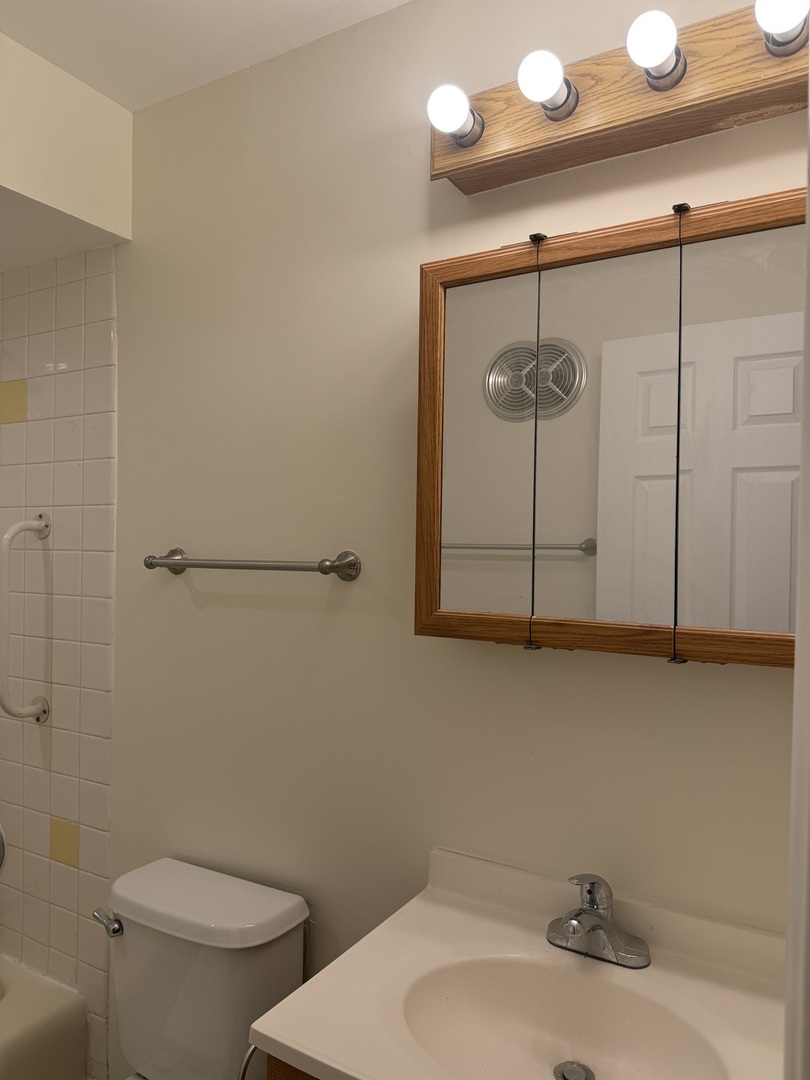 77 W Central Avenue 108 Property Photo 9