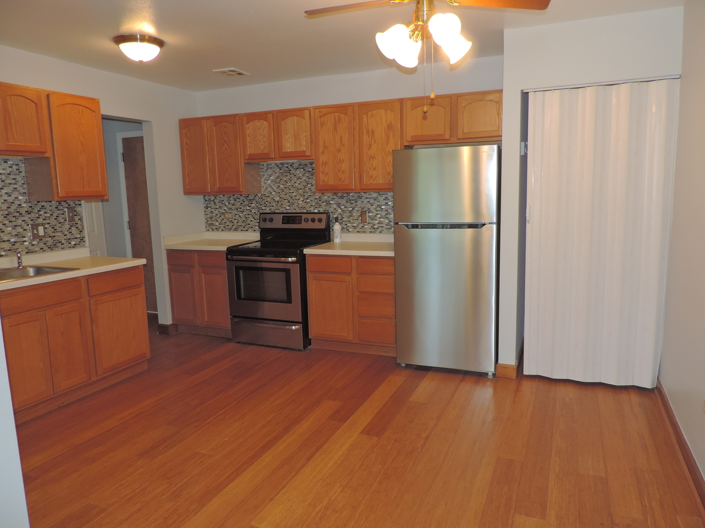7425 Brookdale Drive 2-202 Property Photo 4