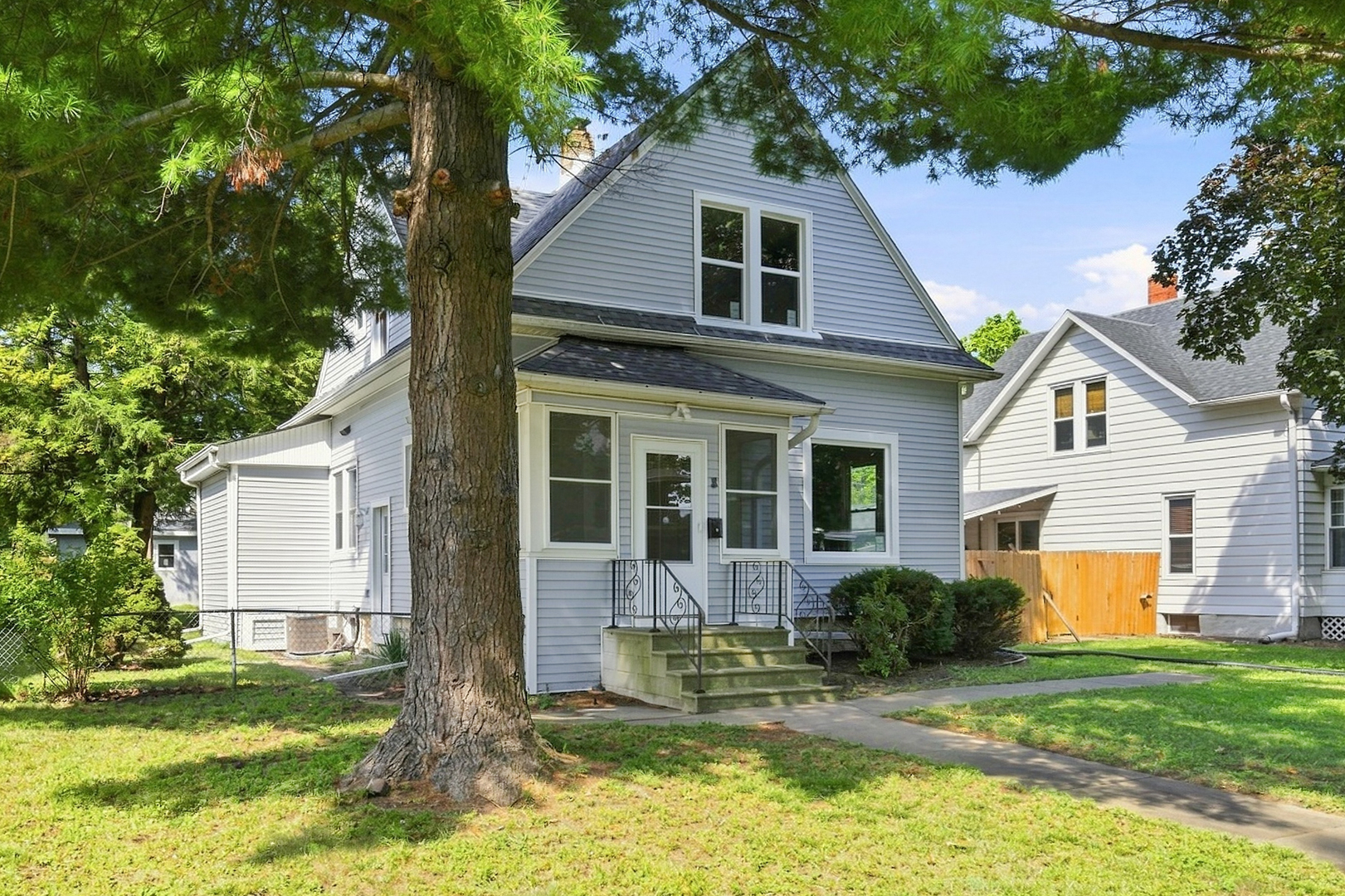 1145 Marquette Street Property Photo 3