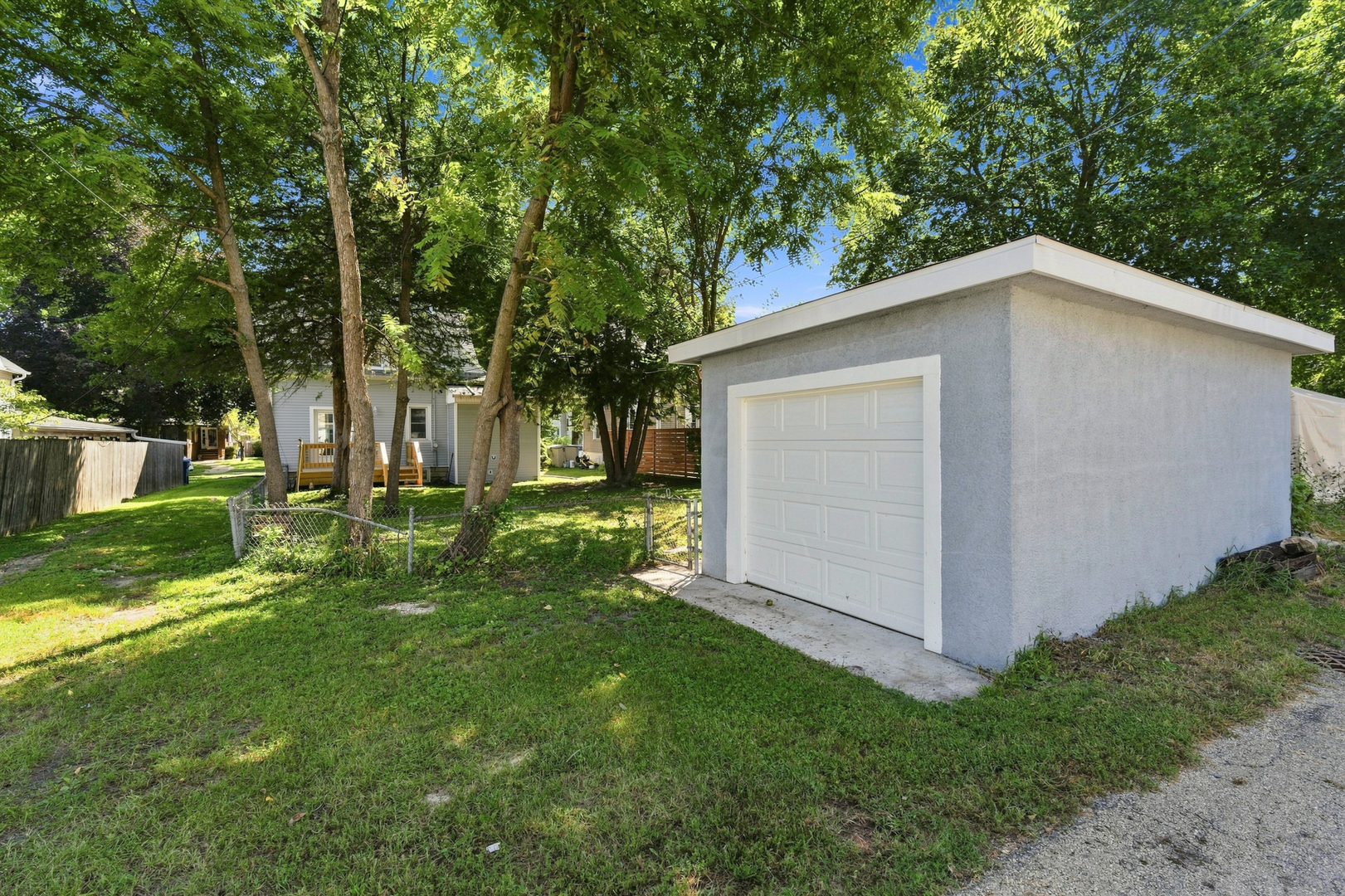 1145 Marquette Street Property Photo 7
