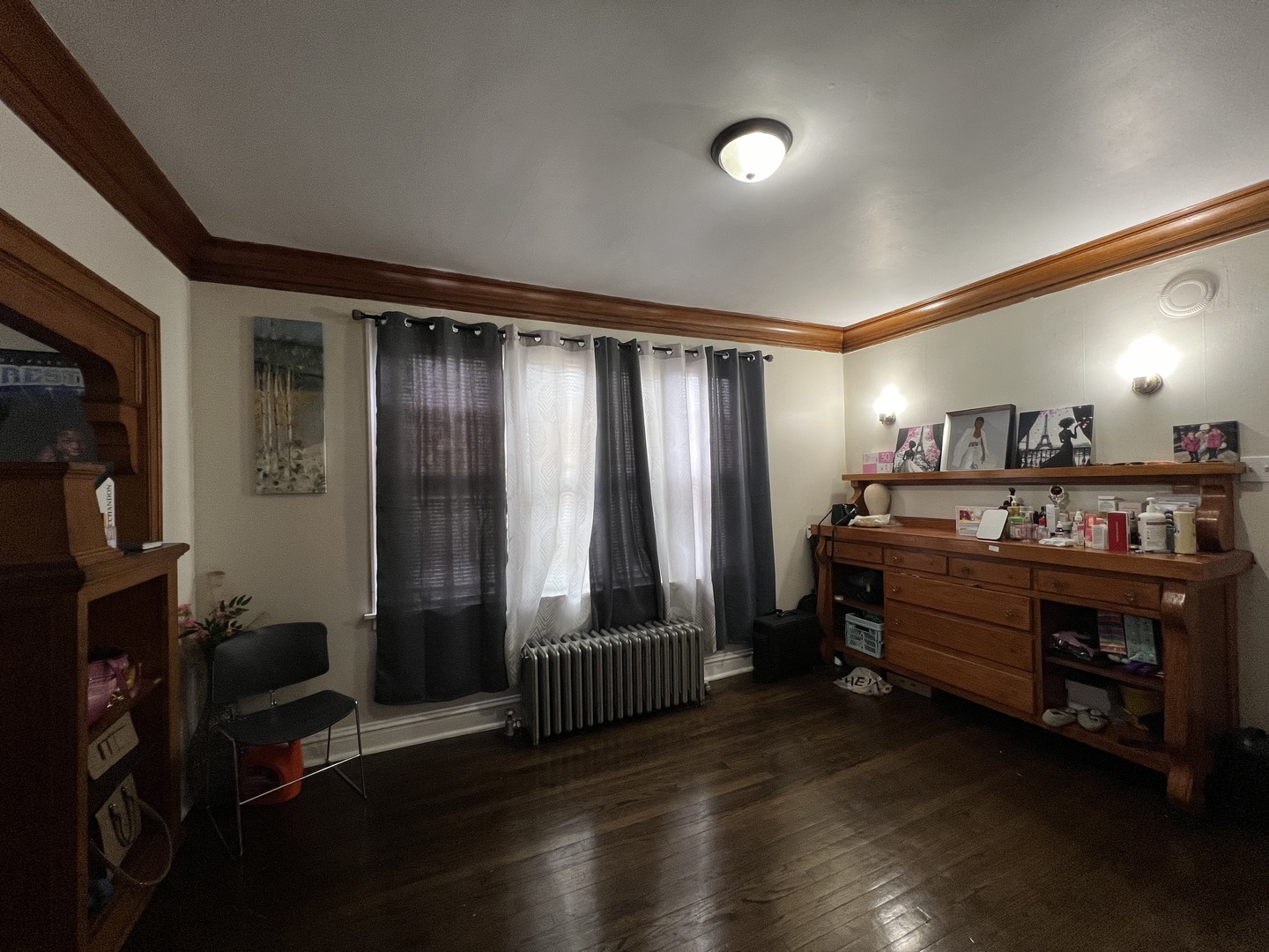 8242 S Houston Avenue Property Photo 6